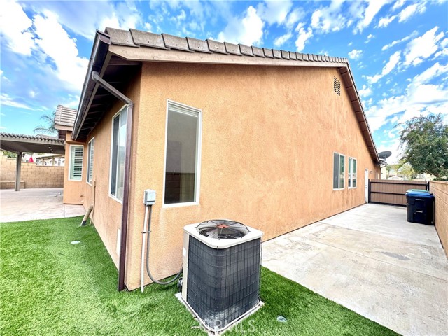 Detail Gallery Image 21 of 23 For 14344 Pointer, Corona,  CA 92880 - 4 Beds | 3 Baths