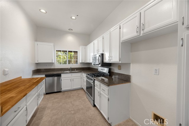 Image 14 of 45 For 3690 Bear St #1