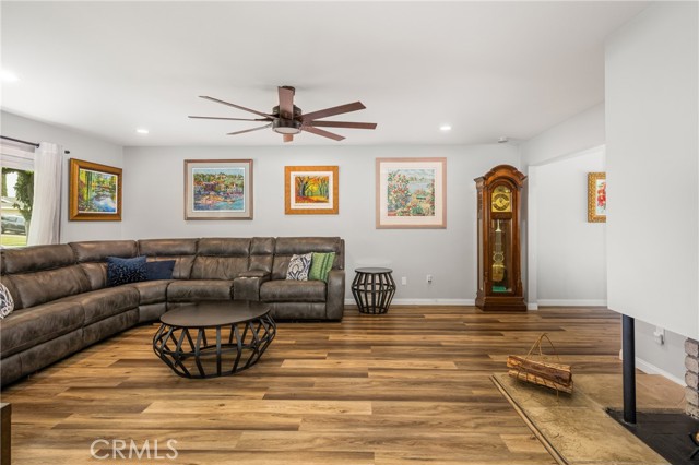 1624 Kingston Road, Placentia CA: https://media.crmls.org/medias/08293d18-895b-4f6a-a185-024d638ef0a4.jpg