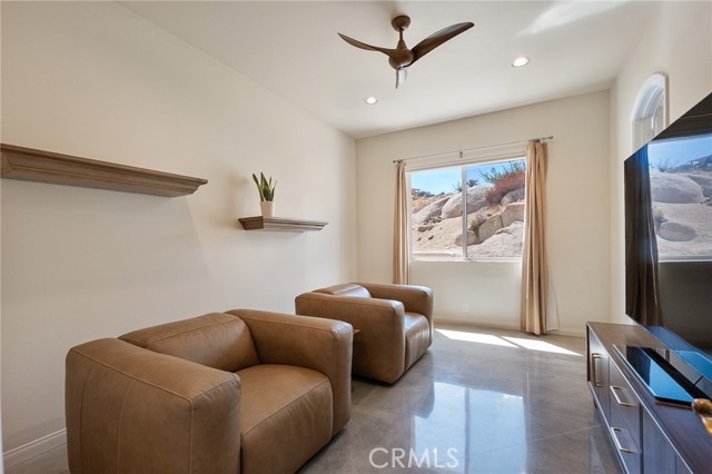 Detail Gallery Image 36 of 62 For 57045 Plaza Del Amigo, Yucca Valley,  CA 92284 - 3 Beds | 3/1 Baths
