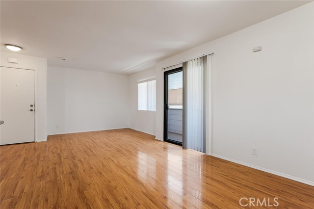 Detail Gallery Image 13 of 22 For 1129 Linden Ave #5,  Glendale,  CA 91201 - 2 Beds | 1/1 Baths