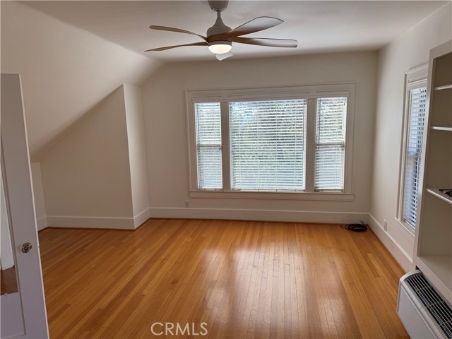 Detail Gallery Image 3 of 10 For 940 Norumbega Dr, Monrovia,  CA 91016 - 0 Beds | 1 Baths