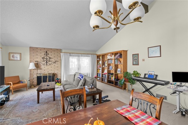 166 Tallyho, Santa Maria CA: https://media.crmls.org/medias/082a5fd2-40fa-47e7-9ef1-dab34ec8b449.jpg