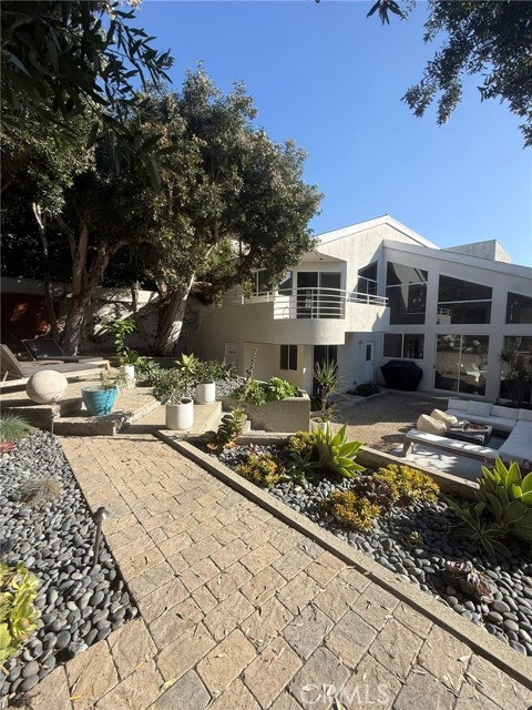 Detail Gallery Image 37 of 44 For 621 6th, Manhattan Beach,  CA 90266 - 3 Beds | 3/1 Baths