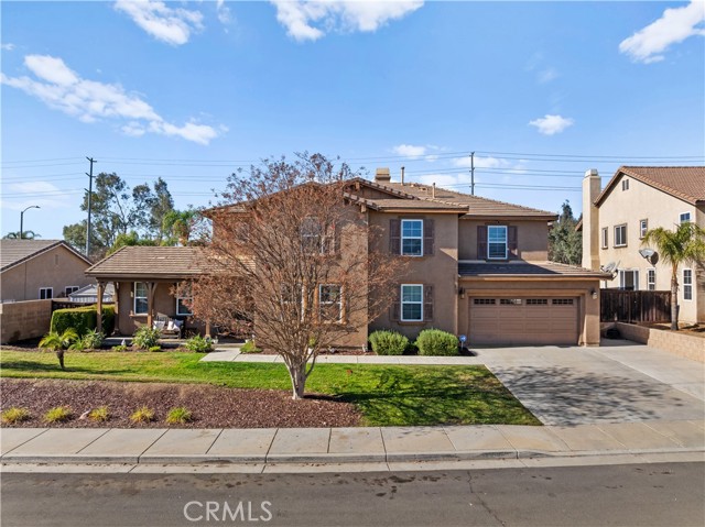 Detail Gallery Image 2 of 50 For 30020 Cheveley Park, Menifee,  CA 92584 - 6 Beds | 4 Baths