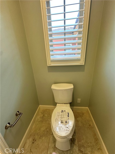 53 Triana, Irvine CA: https://media.crmls.org/medias/082c0a3e-352e-48dc-8dad-59ea81b26f5b.jpg
