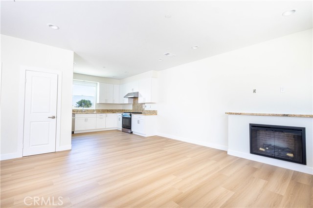 Image 4 of 25 For 1042 San Juan Street