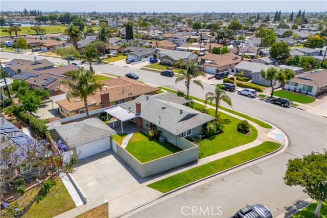 Image 4 of 41 For 8412 San Marino Drive