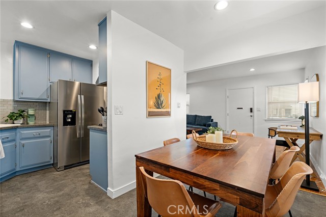 Detail Gallery Image 7 of 24 For 5027 W 135th, Hawthorne,  CA 90250 - 3 Beds | 2 Baths