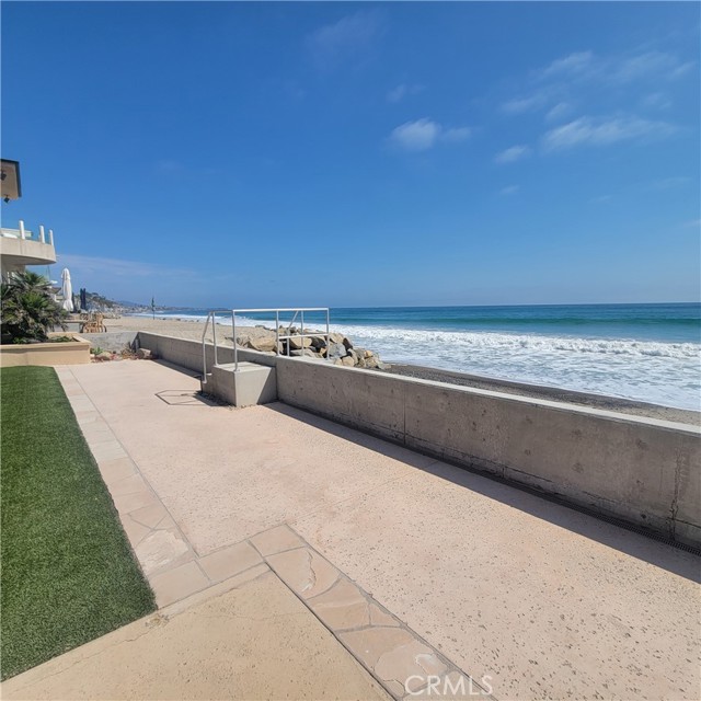 Detail Gallery Image 8 of 44 For 35225 Beach Rd, Dana Point,  CA 92624 - 3 Beds | 3/1 Baths