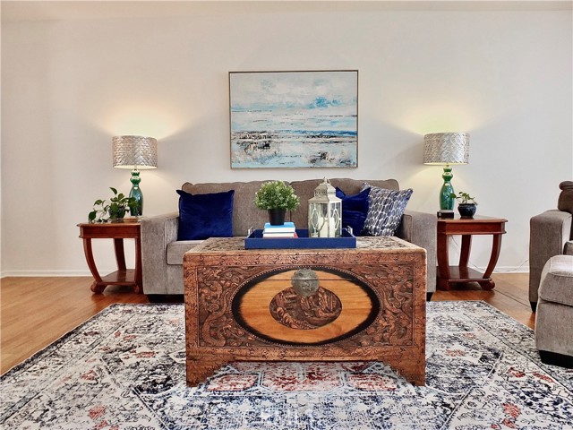 4306 Hackett Avenue, Lakewood CA: https://media.crmls.org/medias/082e19bf-3843-4844-a73d-c19ad17e8d23.jpg