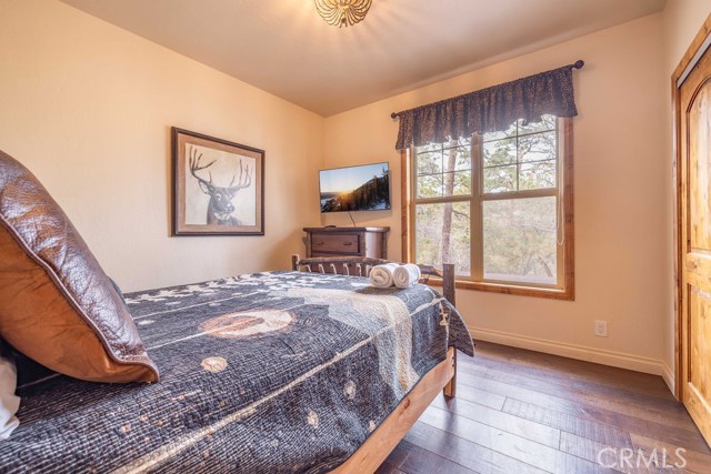 Detail Gallery Image 21 of 40 For 1629 Angels Camp, Big Bear Lake,  CA 92315 - 4 Beds | 3 Baths