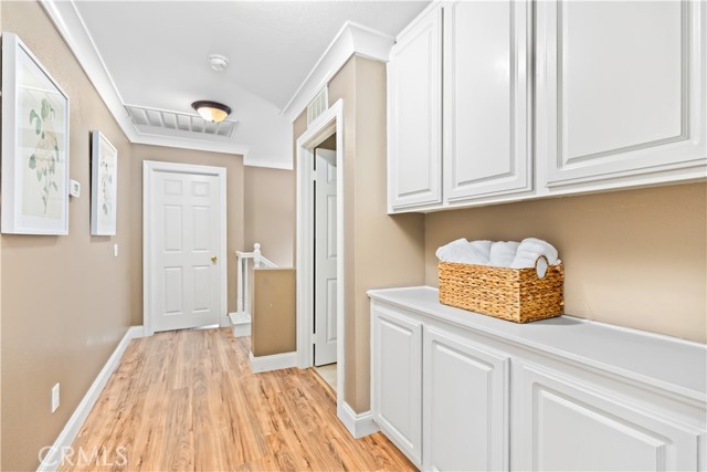 8330 Highridge Place, Rancho Cucamonga CA: https://media.crmls.org/medias/082fadce-5546-403a-a617-27ef729e5264.jpg