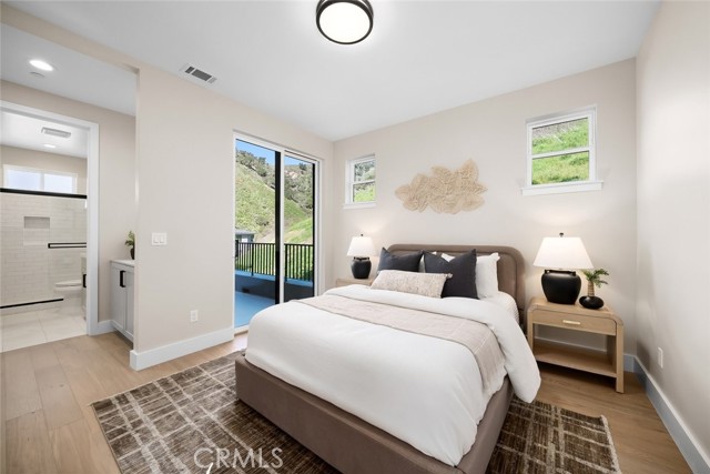 Image 31 of 55 For 2732 Barcelona Street