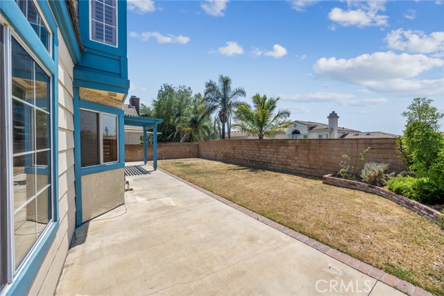 5795 Blackbird Lane, La Verne CA: https://media.crmls.org/medias/08307159-1e3d-40f2-8c49-0f63771c2ca4.jpg