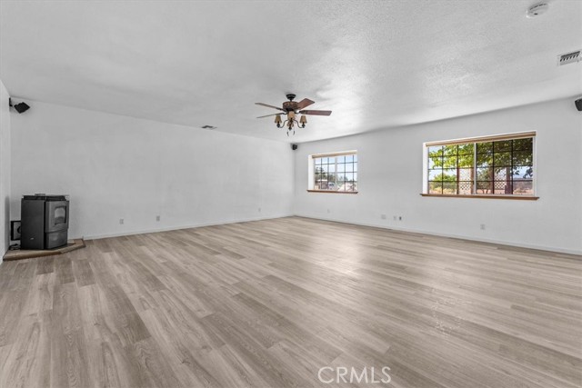 Detail Gallery Image 8 of 42 For 22132 Los Robles Way, Palo Cedro,  CA 96073 - 3 Beds | 2 Baths