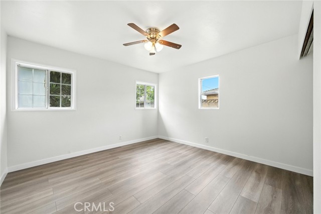 14192 Hope Street, Garden Grove CA: https://media.crmls.org/medias/0830c088-e8d5-485a-a6ef-ae36a61c87a3.jpg