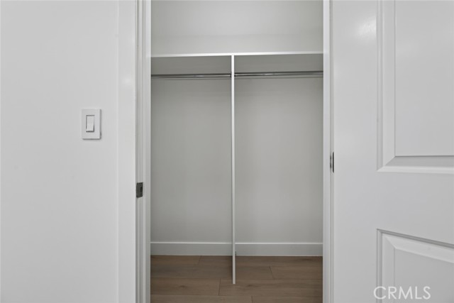 13214 Stagg Street photo 10