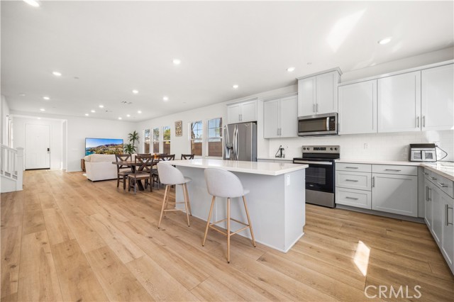 Detail Gallery Image 15 of 45 For 2681 E Towhee Street, Ontario,  CA 91761 - 5 Beds | 3 Baths