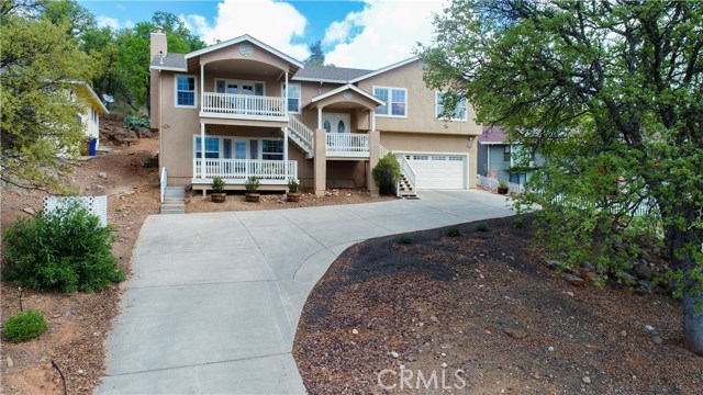Photo of 18802 W Ridge View Drive, Hidden Valley Lake, CA 95467