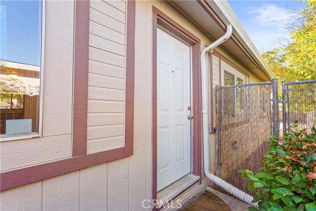 Detail Gallery Image 9 of 72 For 14055 Walnut Way, Clearlake Oaks,  CA 95423 - 3 Beds | 2 Baths