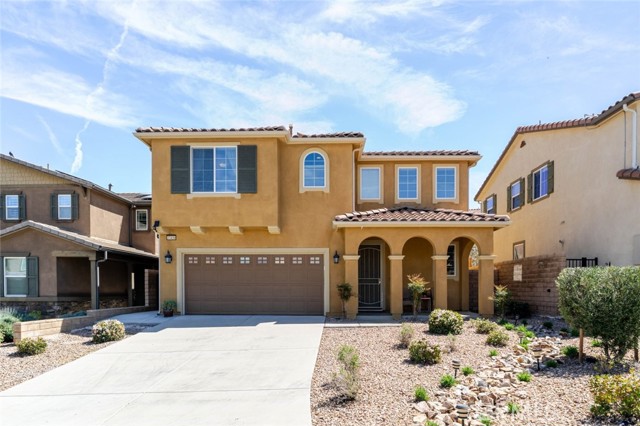 Detail Gallery Image 2 of 43 For 37436 Umbrella, Palmdale,  CA 93551 - 4 Beds | 3 Baths