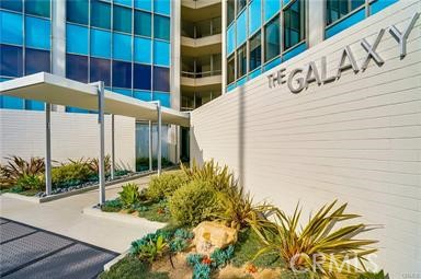 2999 E Ocean Boulevard, Long Beach CA: https://media.crmls.org/medias/083430a6-beeb-48a7-8ce0-bbd6d43d0bbb.jpg