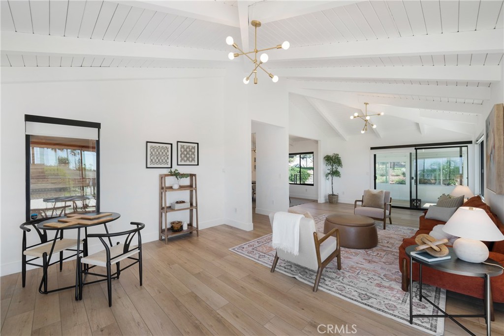 MLS #OC25221401 image #11