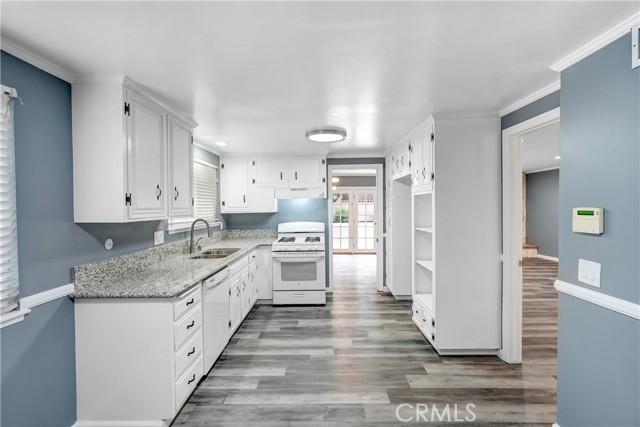 65 Pinewood Avenue photo 7