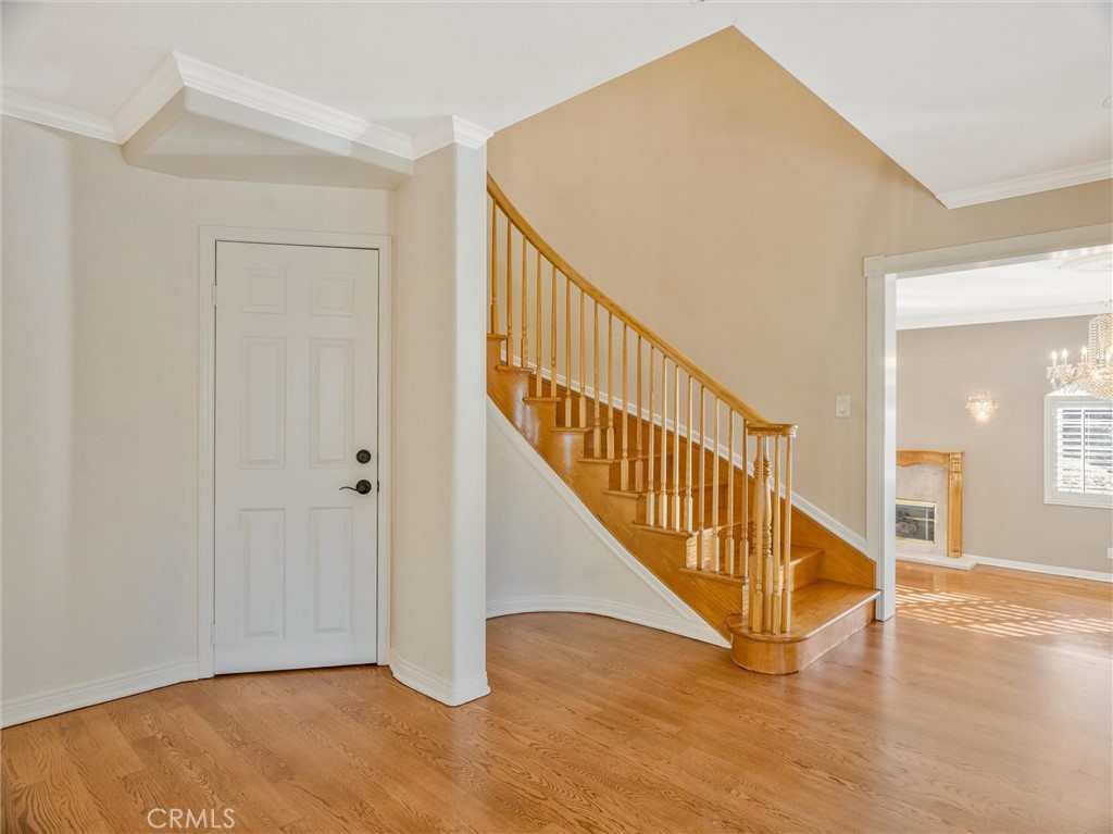 225 N Lima Street Sierra Madre img 55
