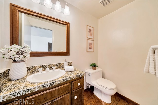 Detail Gallery Image 21 of 52 For 3512 Spearing Ave, San Pedro,  CA 90732 - 3 Beds | 2/2 Baths