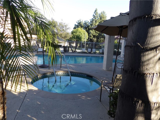 Detail Gallery Image 35 of 37 For 19140 Lahey #4,  Porter Ranch,  CA 91326 - 2 Beds | 2/1 Baths
