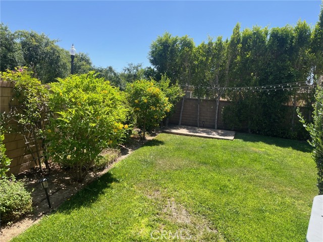 3996 S Somerston Way, Ontario CA: https://media.crmls.org/medias/08381970-9605-46df-abc1-3f656b500e8c.jpg