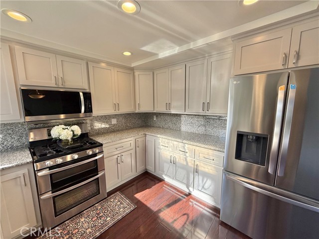 Detail Gallery Image 27 of 69 For 19624 Crystal Hills, Porter Ranch,  CA 91326 - 3 Beds | 3 Baths