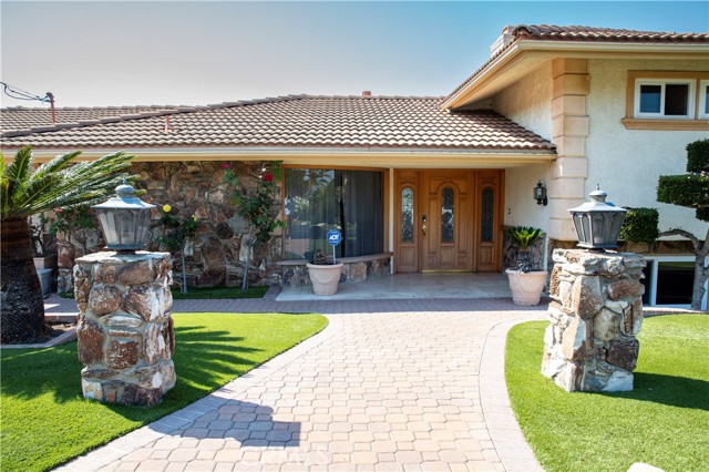 Detail Gallery Image 2 of 42 For 2821 Colt Rd, Rancho Palos Verdes,  CA 90275 - 3 Beds | 2/1 Baths