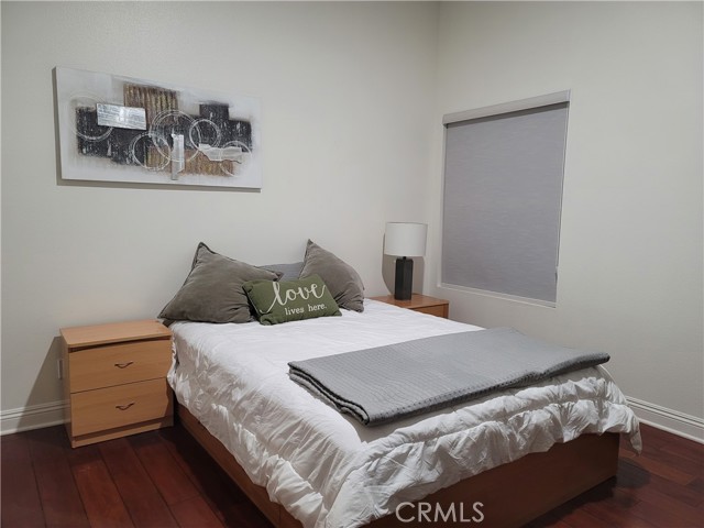 Front Image Thumbnail for CRPW26037756