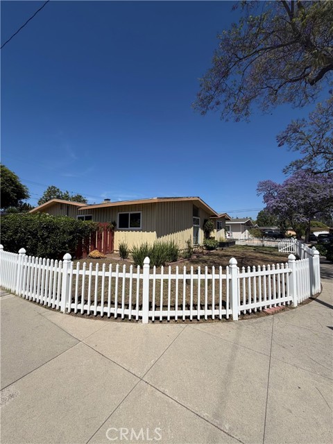 1601 Wellington