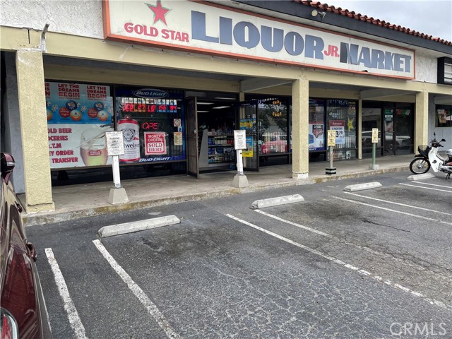 19171 Magnoia Street, Huntington Beach CA: https://media.crmls.org/medias/083a93f2-8726-414b-a000-1661d894409d.jpg