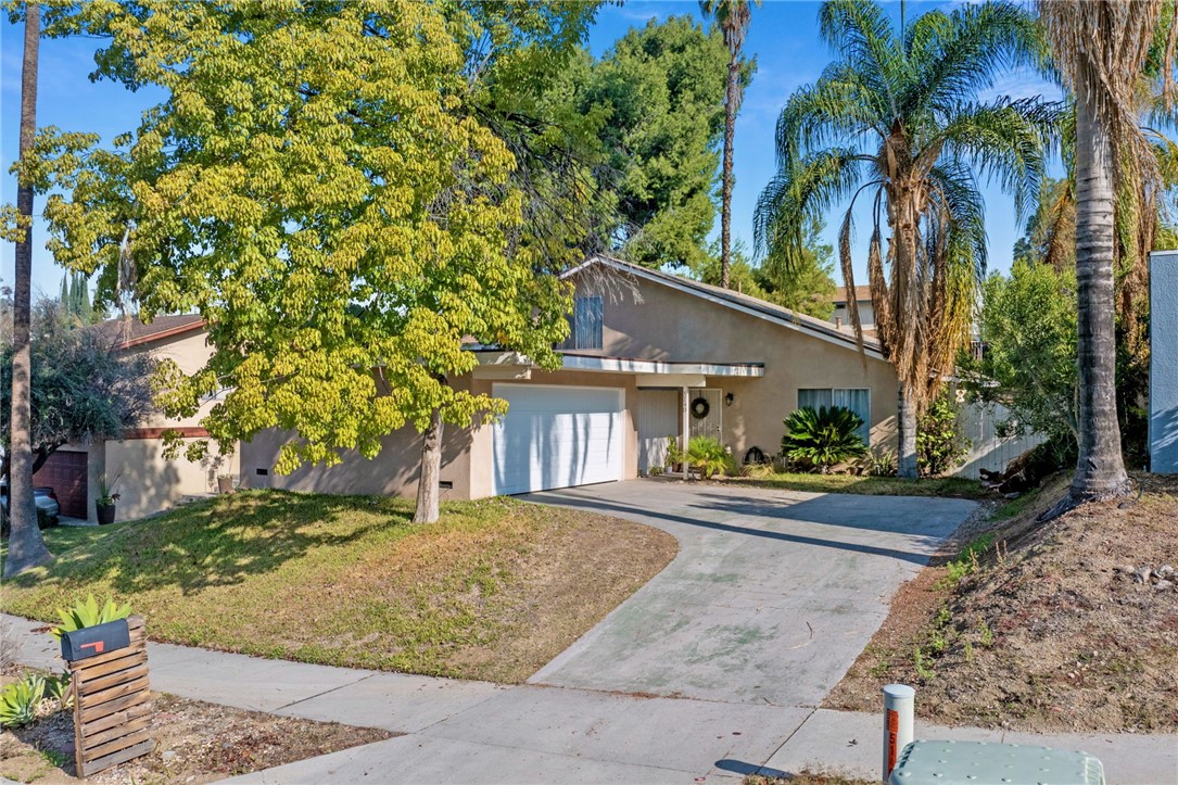 Image 2 for 5140 Pearblossom Dr, Riverside, CA 92507