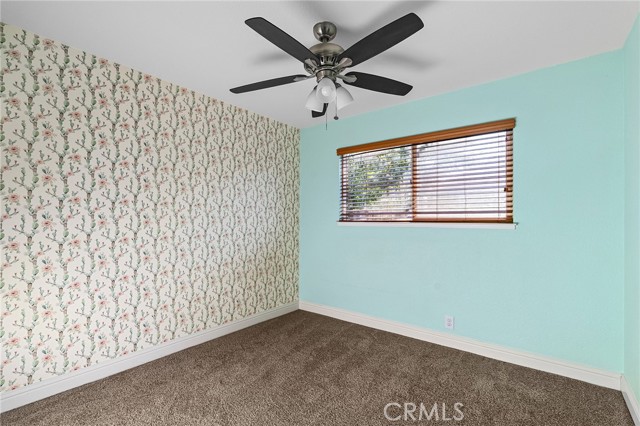 18 Jasper Drive, Chico CA: https://media.crmls.org/medias/083cafa3-c3d3-41de-aeb4-e8ba8d290d5a.jpg