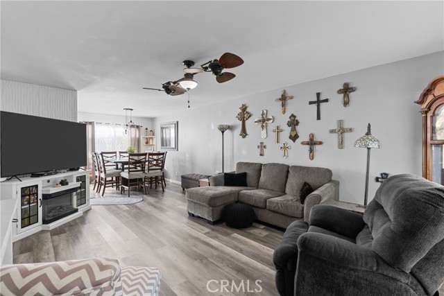 Detail Gallery Image 4 of 23 For 376 Jullien Dr, Santa Maria,  CA 93455 - 3 Beds | 2 Baths