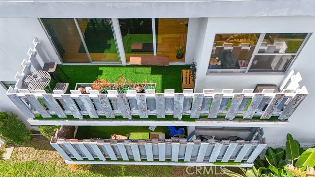 Detail Gallery Image 6 of 41 For 4065 Ursula #6,  Los Angeles,  CA 90008 - 2 Beds | 1 Baths