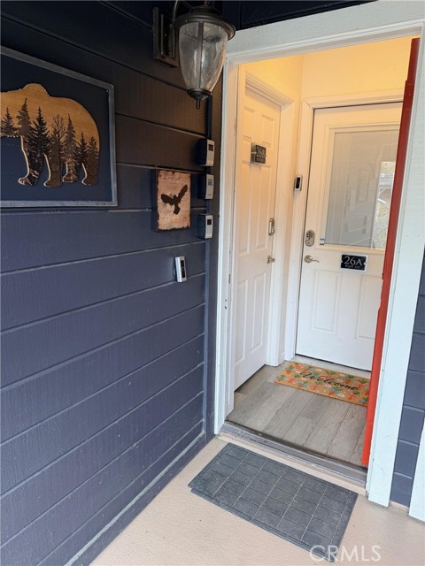 Detail Gallery Image 5 of 35 For 760 Blue Jay #26 #26,  Big Bear Lake,  CA 92315 - 3 Beds | 3 Baths