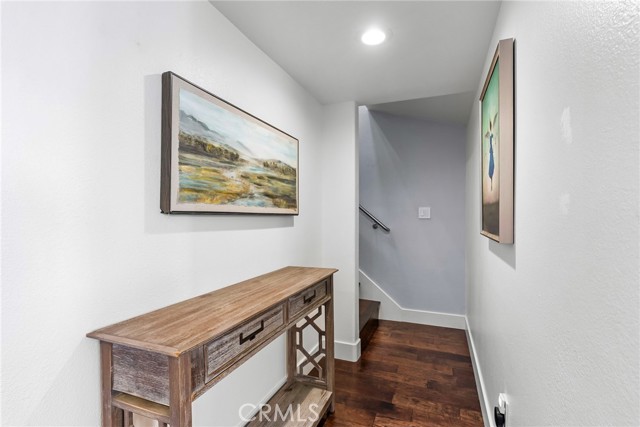 Detail Gallery Image 10 of 22 For 225 Avenida De La Grulla a,  San Clemente,  CA 92672 - 4 Beds | 3/1 Baths