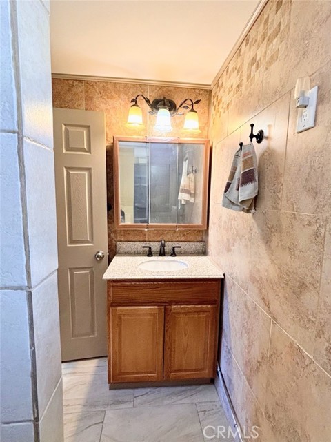 Detail Gallery Image 19 of 62 For 50922 Canyon Rd, Morongo Valley,  CA 92256 - 3 Beds | 3 Baths