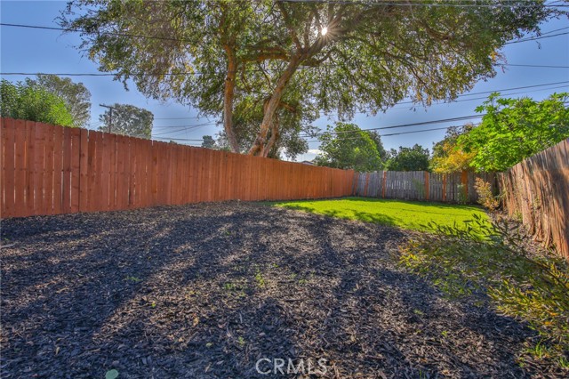 Detail Gallery Image 21 of 28 For 1962 E 114th St, Los Angeles,  CA 90059 - 2 Beds | 2 Baths