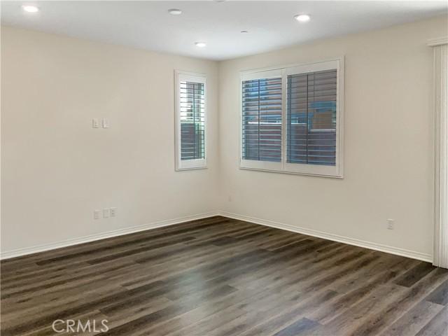 Detail Gallery Image 4 of 18 For 16523 Monteviejo St, Fontana,  CA 92336 - 3 Beds | 2/1 Baths