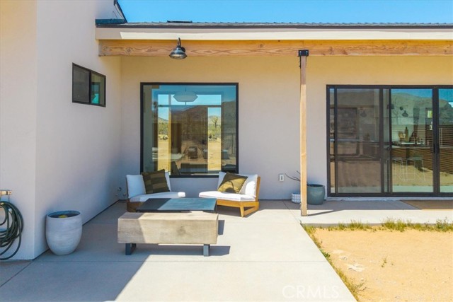 3170 Wesley Road, Joshua Tree CA: https://media.crmls.org/medias/08429263-568e-4c0f-ad40-5bfdcaea9fac.jpg