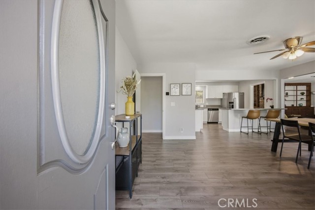 Detail Gallery Image 7 of 41 For 188 E Green, Claremont,  CA 91711 - 4 Beds | 2 Baths