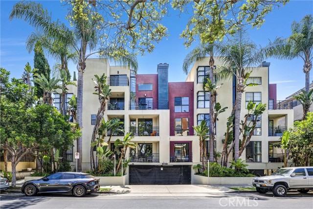 Detail Gallery Image 1 of 1 For 12000 Goshen Ave #102,  Los Angeles,  CA 90049 - 2 Beds | 2/1 Baths